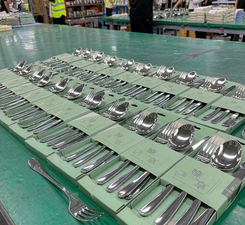sub tableware flatware — Dehua and Yangjiang